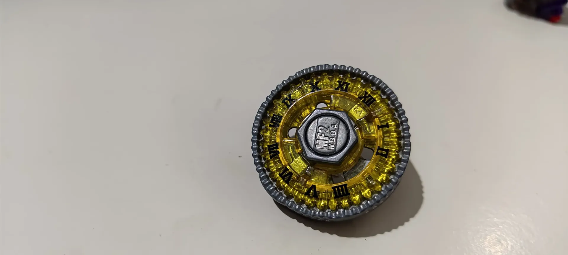 Twisted tempo yellow